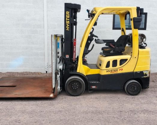 MONTACARGAS HYSTER