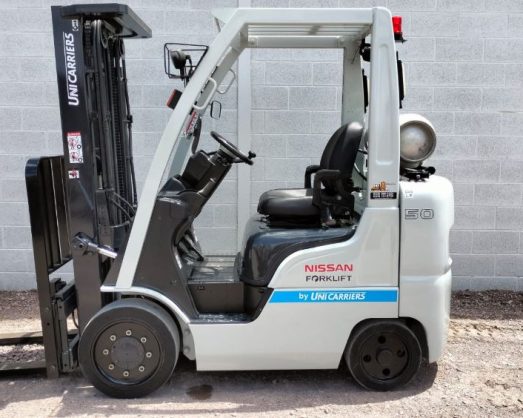 MONTACARGAS UNICARRIERS